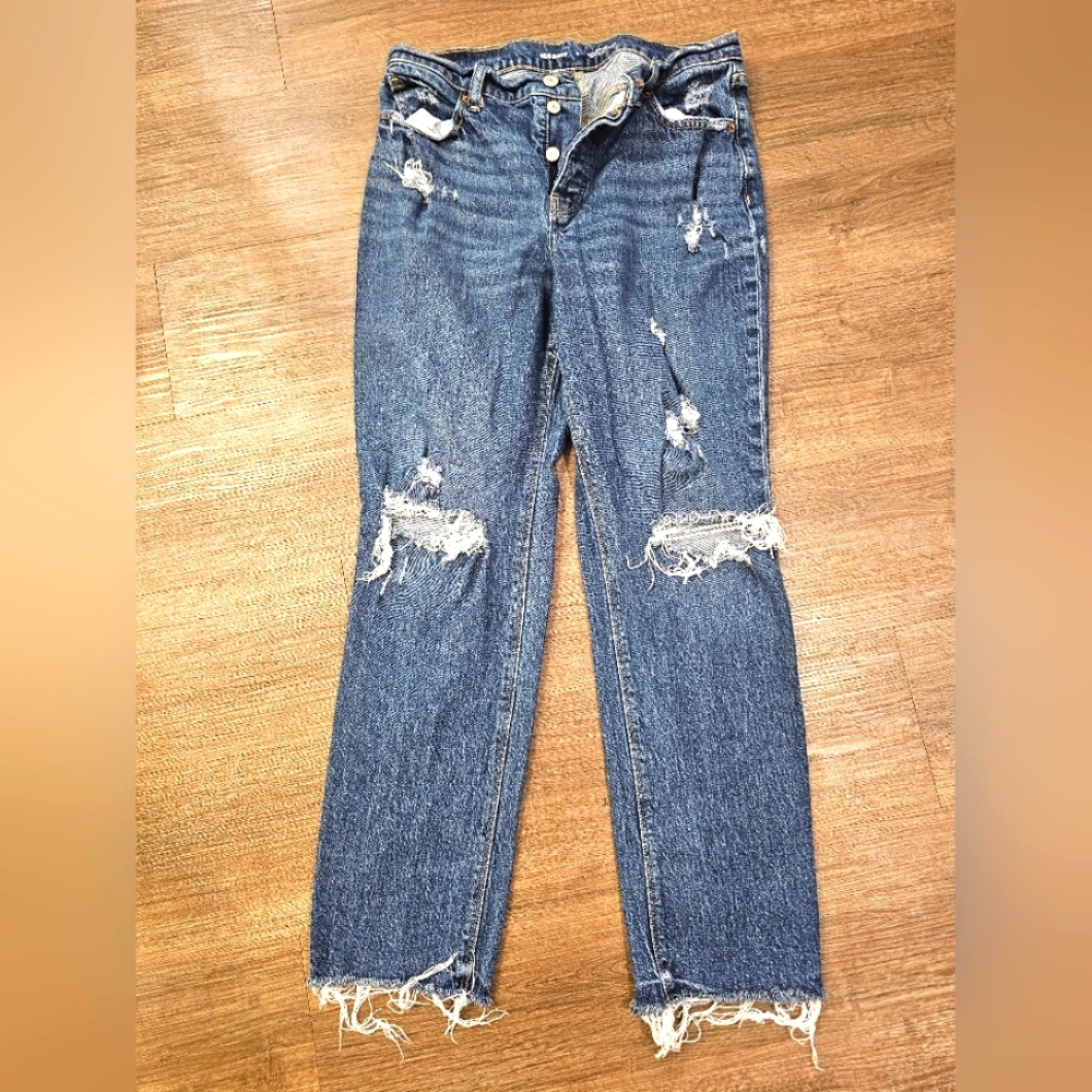 Old Navy High Rise Slouchy Straight Distressed Jeans Size 6